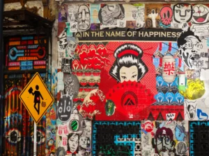 CS163CO | Claudio Sacomano | In the name of happiness - Grafittis en Baires